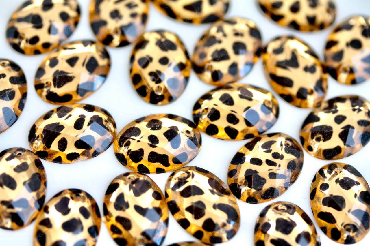 SALE -10% Овал Leopard (синтетичне скло)